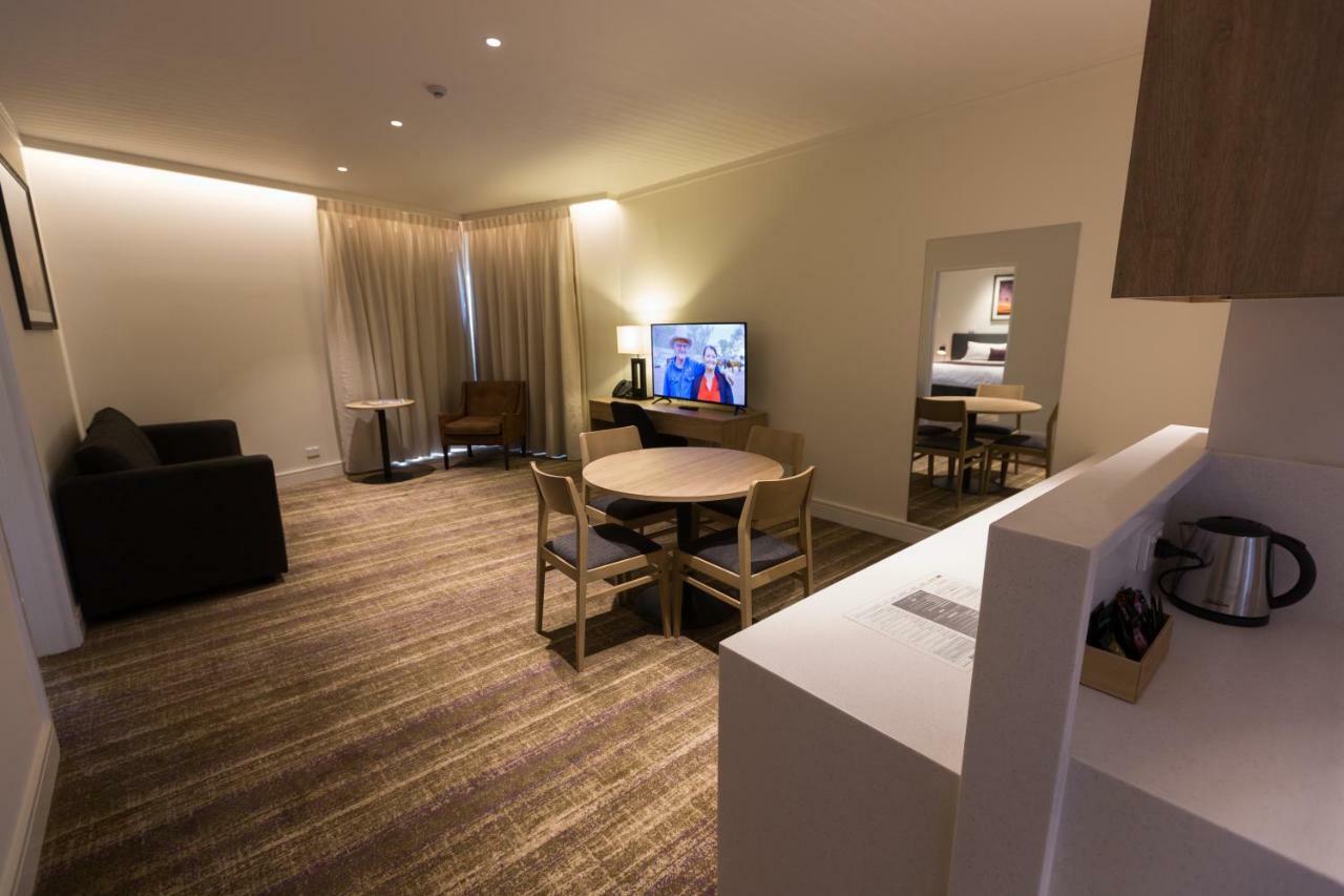 Porter'S Plainland Hotel Eksteriør billede